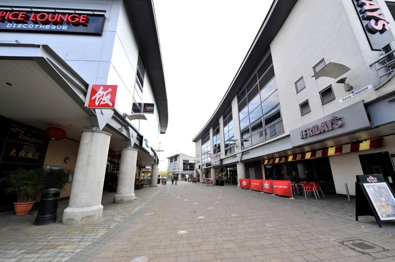 Campbell Park Apartment - City Centre - Free Parking, Balcony, Super-Fast Wifi And Smart Tv With Netflix By Yoko Property Milton Keynes Bagian luar foto