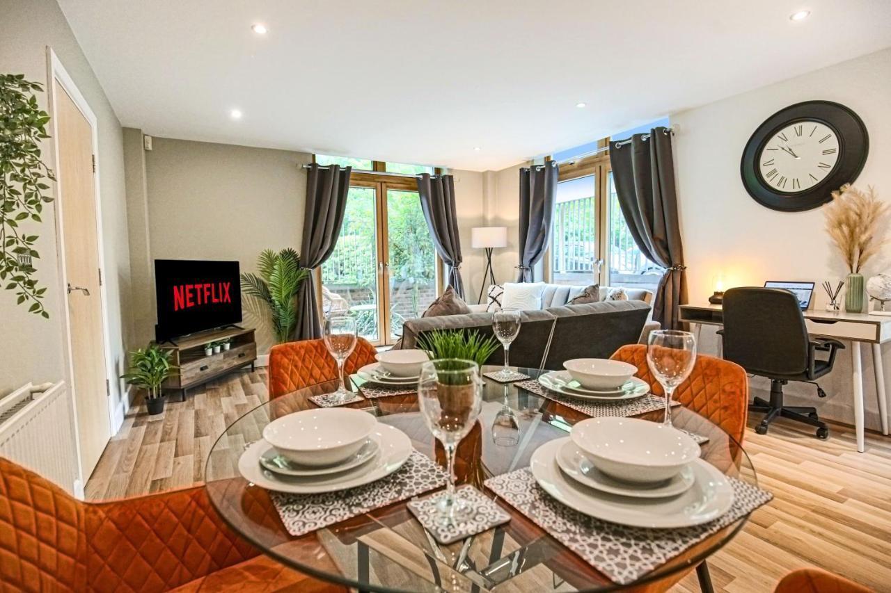 Campbell Park Apartment - City Centre - Free Parking, Balcony, Super-Fast Wifi And Smart Tv With Netflix By Yoko Property Milton Keynes Bagian luar foto